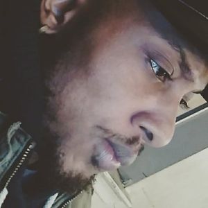 Meet your Posher, Julian